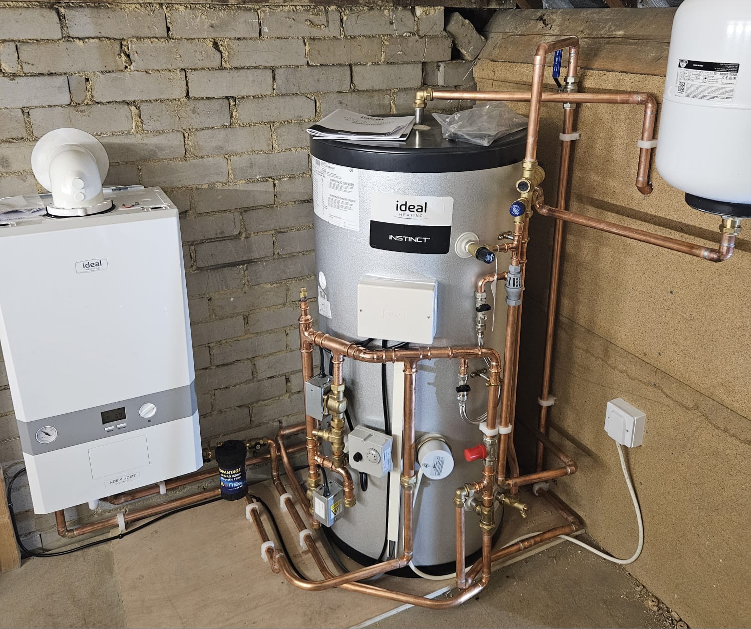 About LP Plumbing & Heating Ltd
